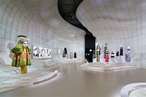 dior exebision|christian dior art gallery.